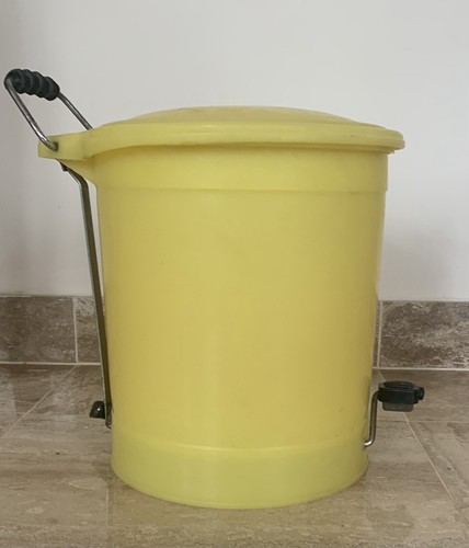Rare ancienne poubelle jaune - rare,