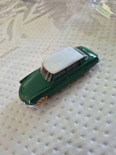 Voiture miniature - , de