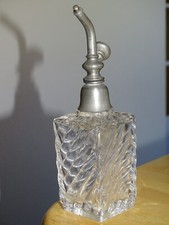 BACCARAT 1 ANCIEN VAPORISATEUR CRISTAL MODELE BAMBOU ht total 15,5 cm