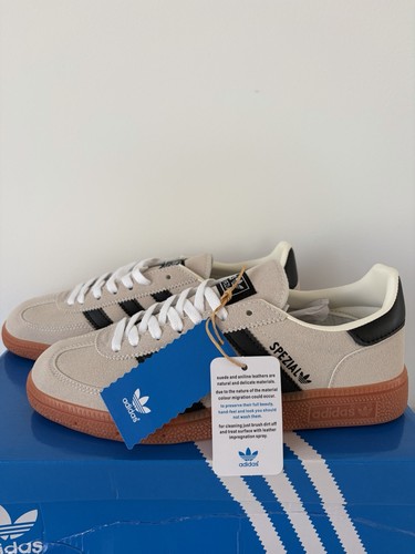 Chaussures adidas spezial - chaussures,