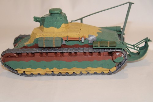 Char renault 1 35 - d1, 1/35