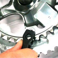 OUTIL DEMONTE VIS/CHEMINEE PEDALIER/PLATEAU SUPER B TB-6715 (9/10MM)