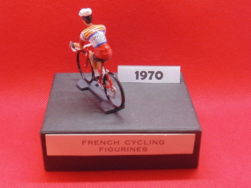 Figurine cycliste format - -,