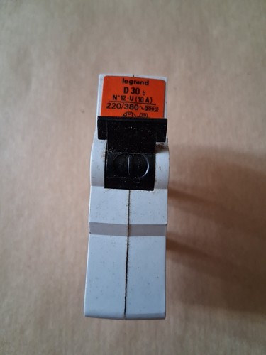 Legrand disjoncteur broche - a,