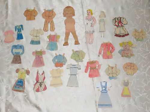 Lot poupées papier - en,