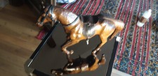 Cheval en cuir , Art populaire Marocain . Années 60 Très bel Objet de décoration