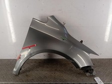 Aile avant droit VOLKSWAGEN GOLF PLUS PHASE 1 5M0821022