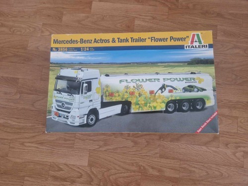 Maquette camion mercedes - maquette, 1/24