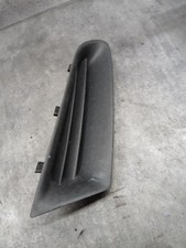 Grille de calandre droite