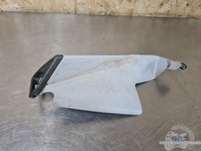 Cache silencieux droit Aprilia