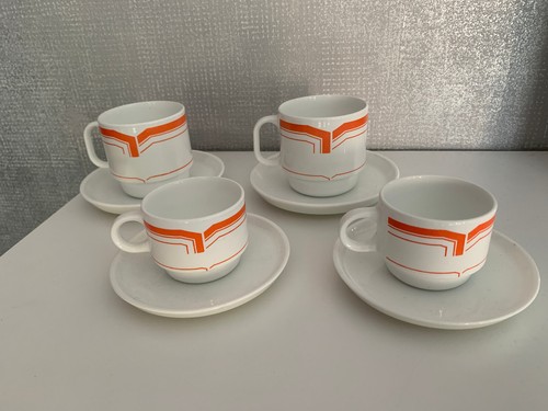 Lot tasses en arcopal - tasses,