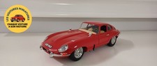 Jaguar Type E 1961 burago 1/18 - miniature rouge - rare vintage collector