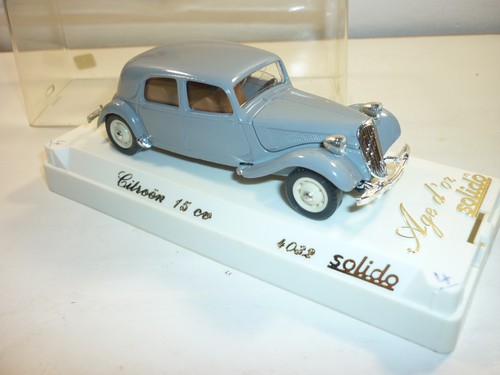 Solido age or - 1/43, d'or