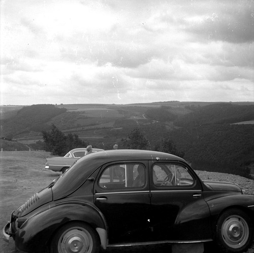 Paysage voiture renault - renault, 4cv