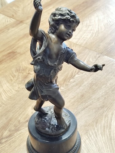 Statue bronze signée plat - bronze,