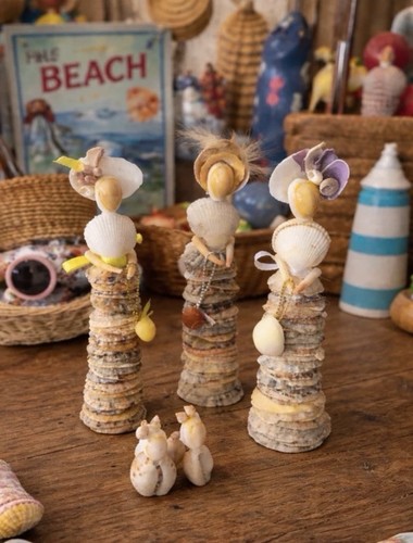 Poupée figurine - , en