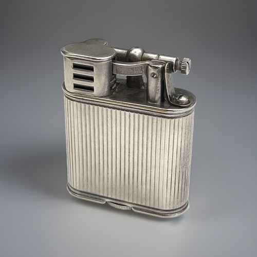 Briquet ancien essence - à,