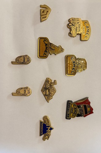 Lot pin vintage camel - pin's,