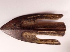 Pointe de flèche ancienne