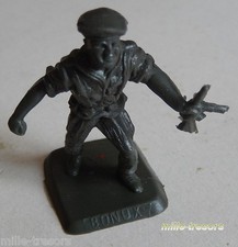 FIGURINE publicitaire Soldat