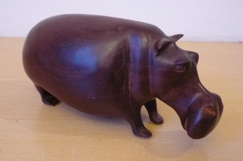 Statuette hippopotame ébène