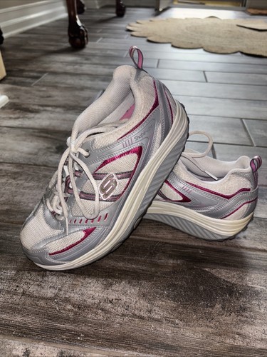 Skechers women size 5 - skechers, 8.5