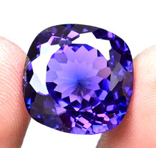 Très Propre Naturel Violet Tanzanite Bleue 19.25 CT Certifié Perdre Pierre