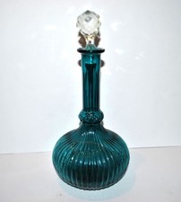 Carafe en verre soufflé moulé côtelé bambou couleur bleu foncé ancien