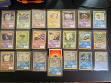 Lot de 21 cartes pokémon