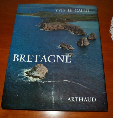 Livre bretagne auteur yves - bretagne, le