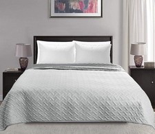 🛏️ WOLTU Couvre-lit Matelassé Réversible - Motif Géométrique Tressé - 170 x 210