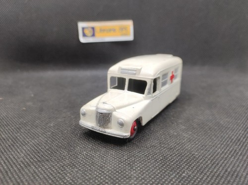 Daimler ambulance - ▄▀▄,
