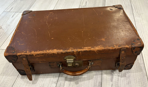 Vintage 1930 brown leather - vintage,