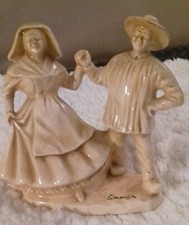 couple de danseurs LIMOUSIN EN FAIENCE D'Apt le Castellet