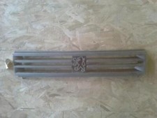 Calandre PEUGEOT 309 PHASE 1