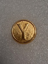 BROCHE YVES SAINT LAURENT YSL  BIJOU  PIN'S PARFUM PLAQUE OR