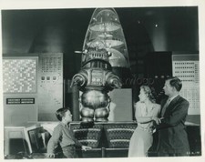 RICHARD EYER ROBBY THE ROBOT THE INVISIBLE BOY 1957 PHOTO ORIGINAL  #8 SCI-FI