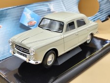 1/18 Peugeot 403 Berline Grand