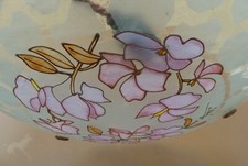 Ancienne suspension vasque art déco signée AURYS FLEURS pastel rose violette