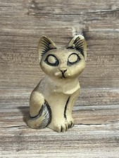 Belle sculpture vintage Chat en résine - Signée- Figurine Statue Animal