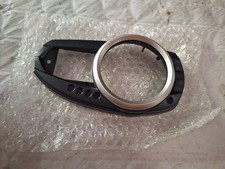 CARENAGE DE  COMPTEUR TRIUMPH