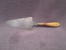 Pelle a gâteau ancienne