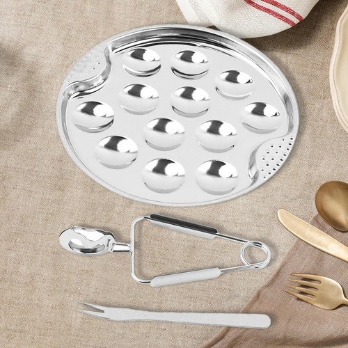 Ensemble assiettes à - d'assiettes,