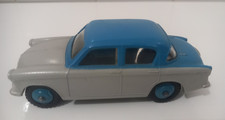 DINKY TOYS HILLMAN MINX N°