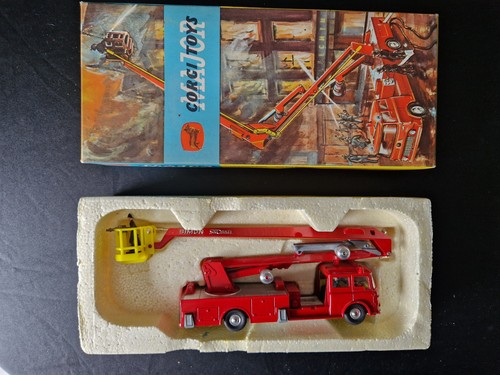 Corgi toys ancien - ancien, engine