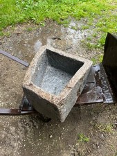 auge en pierre (granite ) 