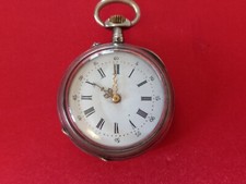 Montre Moyenne Gousset