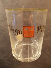Rare verre à bière taillé