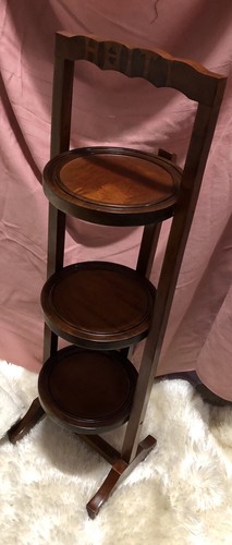 Vintage wood tier - wood, plant