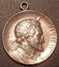 Médaillette pendentif - buste d'Henri IV signé monogramme CR